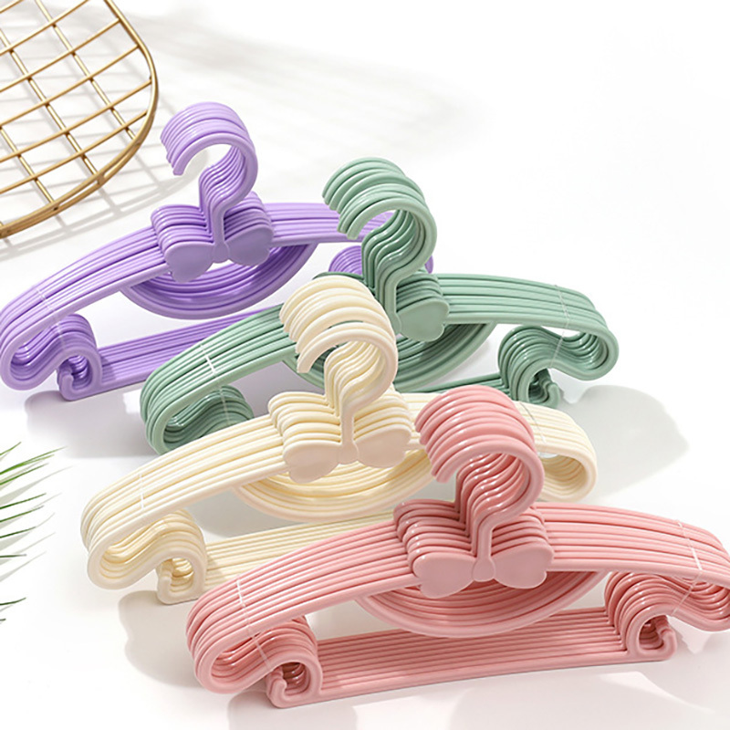 Baby Clothing Hangers - 10 Stück Kinder-Kleiderbügel, tragbare Kunststoff-Display-Kleiderbügel, winddichte