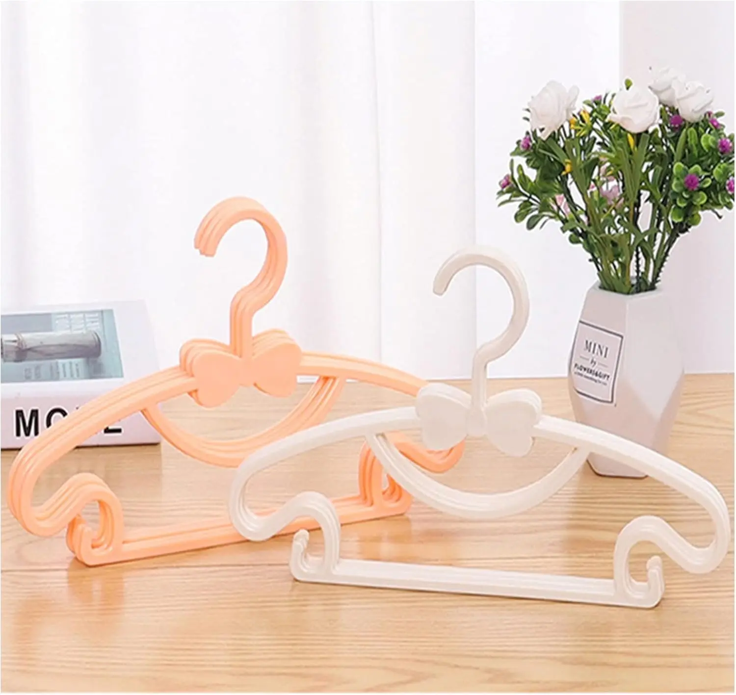 Baby-Kleiderständer aus Kunsts – Baby Clothing Hangers Bewertung und Preis